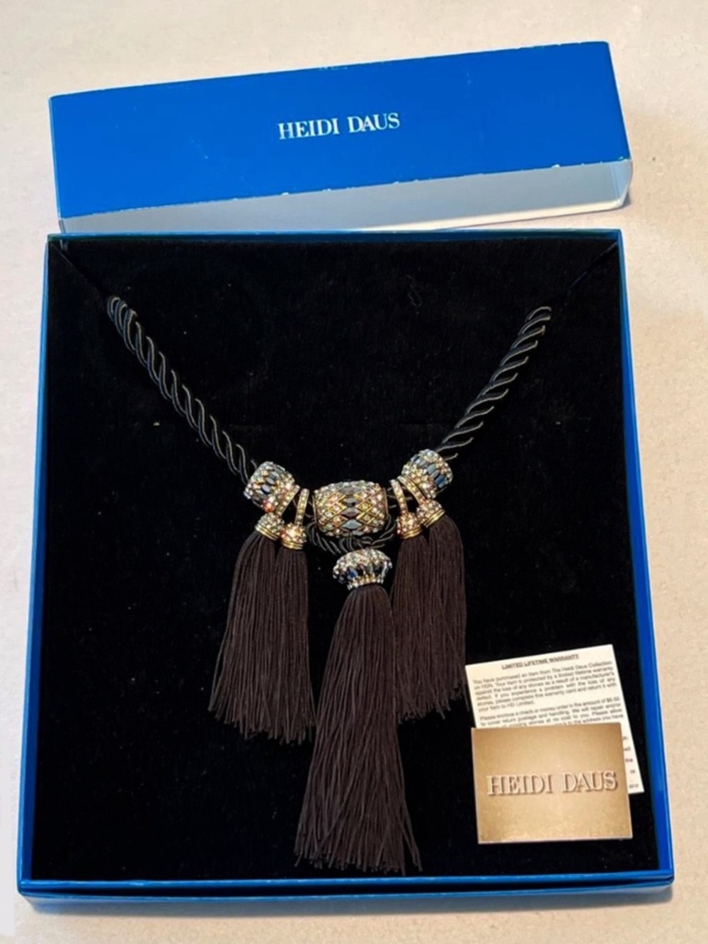 NWT Heidi Daus Fringe Benefit Necklace